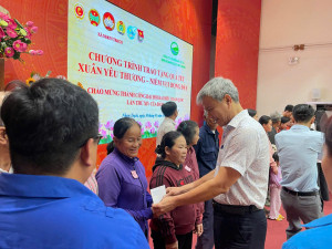 “XUÂN YÊU THƯƠNG – NIỀM VUI ĐONG ĐẦY” MỪNG XUÂN BÍNH NGỌ...