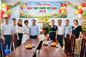 Lãnh đạo xã Nhơn Trạch thăm, chúc mừng các cơ sở y tế trên địa bàn xã nhân kỷ niệm 71 năm Ngày Thầy thuốc Việt Nam (27 2 1955 27 2 2026) docx