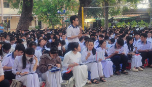 Sôi nổi chương trình tư vấn tuyển sinh Đại học, Cao đẳng năm 2026 tại trường THPT Phước Thiền