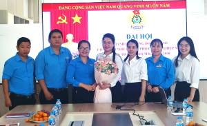 Thành lập Công đoàn cơ sở Công ty TNHH Thành phố Công nghiệp...