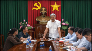 Bí thư Đảng ủy xã tiếp công dân, giải quyết kiến nghị liên quan bồi thường, tái định cư