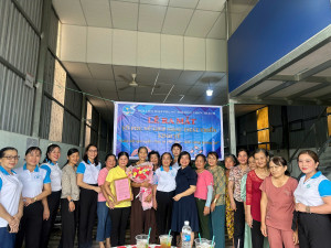Ra mắt mô hình Tổ Phụ nữ giúp nhau phát triển kinh tế tại khu phố Phú Hội