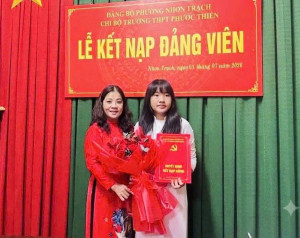 Đảng bộ phường Nhơn Trạch chú trọng phát triển đảng viên trẻ trong học sinh