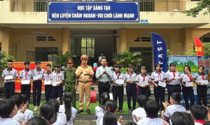 Trường TH- THCS Phú Hội tuyên truyền, phổ biến pháp luật về...