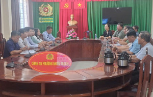 Hội nghị sơ kết 5 năm thực hiện quy định về xây dựng địa bàn...