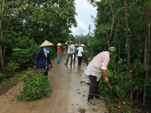 Xã Phú Hòa đẩy mạnh tổng vệ sinh môi trường, thi đua lập thành tích chào mừng Đồng Nai trở thành Thành phố trực thuộc Trung ương