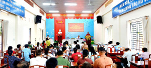 HỘI ĐỒNG NHÂN DÂN XÃ PHÚ HÒA THÔNG QUA NGHỊ QUYẾT VỀ VIỆC SẮP XẾP, SÁP NHẬP ẤP TRÊN ĐỊA BÀN XÃ
