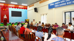 TỔ ĐẠI BIỂU HĐND XÃ PHÚ HÒA THẢO LUẬN CHUẨN BỊ KỲ HỌP THƯỜNG LỆ GIỮA NĂM 2026