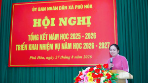 XÃ PHÚ HÒA TỔ CHỨC HỘI NGHỊ TỔNG KẾT CÔNG TÁC GIÁO DỤC NĂM HỌC 2025–2026, TRIỂN KHAI NHIỆM VỤ NĂM HỌC 2026–2027