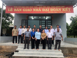 Xóa nhà tạm, nhà dột nát trên địa bàn xã Phú Lâm