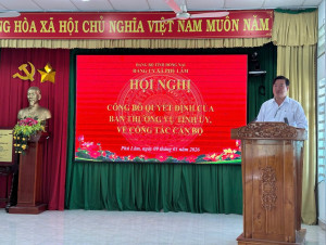 Đồng chí Bùi Thanh Nam - Phó Bí thư Thường trực Đảng ủy phát biểu giao nhiệm vụ
