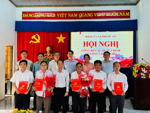 Đảng uỷ xã Phước An  tổ chức Hội nghị công bố các Quyết định về công tác cán bộ