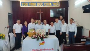 Thăm hỏi các chức sắc, cơ sở tôn giáo nhân dịp kỷ niệm 80 năm Cách mạng Tháng Tám (19/8/1945-19/8/2025) và Quốc khánh 2/9 (1945-2025).