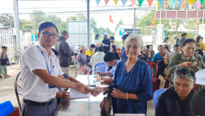 Phát huy tinh thần trách nhiệm của cả hệ thống chính trị tặng quà cho Nhân dân vui Tết Độc lập