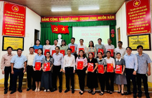 Đảng ủy xã Phước An công bố quyết định thành lập 15 chi bộ trực thuộc Đảng uỷ xã