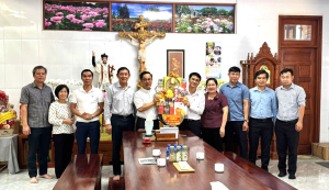 Lãnh đạo xã Phước An thăm, chúc Tết các cơ quan, đơn vị và các gia đình chính sách, người có công với cách mạng nhân dịp Tết Nguyên đán Bính Ngọ 2026