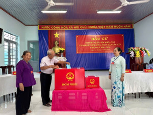 Cử tri xã Phước An hăng hái đi bỏ phiếu bầu cử Quốc hội khóa XVI và Đại biểu HĐND các cấp, nhiệm kỳ 2026-2031