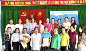 Hội Phụ nữ xã Phước An ra mắt mô hình “Tổ phụ nữ kinh doanh số” và “Gia đình số”