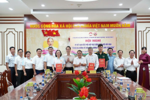 Xã Phước An: Ký kết Chương trình phối hợp thực hiện mô hình “Từ nội địa hướng về biên giới”