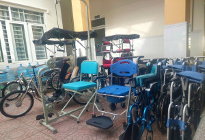 Trao tặng 39 dụng cụ trợ giúp cho người khuyết tật tại xã Phước An