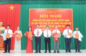Xã Phước An công bố các nghị quyết, quyết định về sắp xếp các ấp và công tác cán bộ