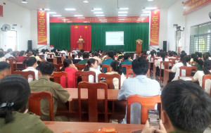 Xã Phước An đẩy mạnh ứng dụng AI và nâng cao an toàn thông tin cho đội ngũ cán bộ, công chức.