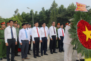 Lãnh đạo xã Phước An, Đại Phước và phường Nhơn Trạch dâng hương tại Đền thờ và nghĩa trang liệt sỹ Nhơn Trạch nhân kỷ niệm 79 năm ngày Thương binh – Liệt sĩ (27/7/1946-27/7/2026)