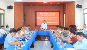 Phó Bí thư Thành ủy Võ Tấn Đức làm việc với xã Phước An về tháo gỡ vướng mắc các dự án đường Vành đai 3 và đường 25C