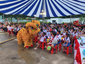 Ấm áp Đêm hội Vui Tết Trung thu năm 2026 cho trẻ em Phước An