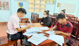 Ngân hàng Chính sách xã hội Phước Long triển khai thực hiện công tác đối chiếu, phân loại nợ vay của khách hàng năm 2025