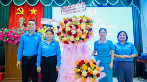 The 1st (Expanded) Conference of the Executive Committee of the Phuoc Binh Ward Trade Union