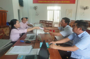 Ðồng tiền tiết kiệm nghĩa tình