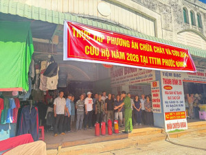 Bồi dưỡng nghiệp vụ công tác PCCC tại TTTM Phước Bình