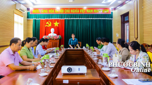 Họp đề nghị xét tặng danh hiệu Nhà giáo ưu tú năm 2025