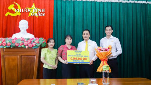 Phường Phước Bình tiếp nhận ủng hộ Quỹ “Đền ơn đáp nghĩa”