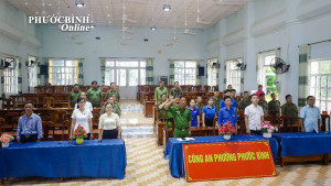 Phước Bình dự lễ phát động “Chiến dịch mùa hè số cùng VNeID, hướng dẫn Công dân số, đồng hành cùng Nhân dân thực hiện Đề án 06” trên địa bàn thành phố.