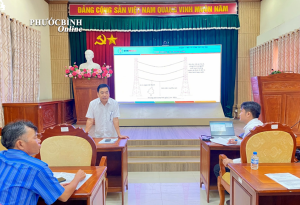 Làm việc với Ban quản lý dự án các công trình điện miền Nam...