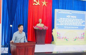 Phường Phước Long tổ chức hội nghị triển khai chương trình “Bình dân học vụ số” và tập huấn vận hành hệ thống phần mềm hành chính cấp xã, phường