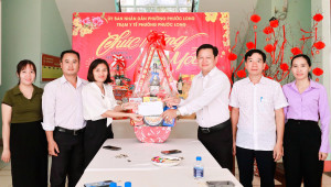 LÃNH ĐẠO UBND PHƯỜNG PHƯỚC LONG THĂM, CHÚC TẾT TRẠM Y TẾ PHƯỜNG