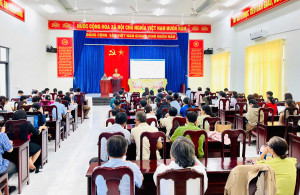 PHƯỜNG PHƯỚC LONG TỔ CHỨC TẬP HUẤN, HƯỚNG DẪN NGHIỆP VỤ KIỂM PHIẾU CHO 05 ĐƠN VỊ BẦU CỬ