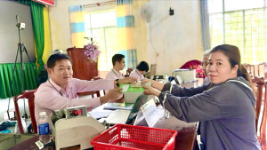 Tín dụng ưu đãi giúp Học sinh sinh viên nghèo thực hiện ước...