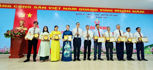 HỘI NGHỊ TUYÊN DƯƠNG ĐIỂN HÌNH TIÊN TIẾN LẦN THỨ I, GIAI...