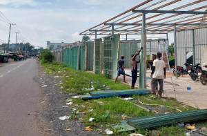Hình ảnh công trình đang tháo dỡ