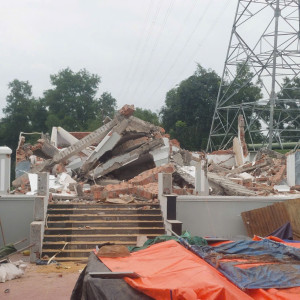 Phường Phước Tân tiếp tục cưỡng chế khắc phục hậu quả công trình vi phạm đất đai theo kế hoạch số 155/kh-ubnd, tại khu phố Tân Lập