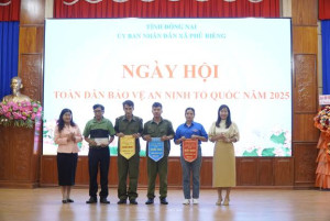XÃ PHÚ RIỀNG TỔ CHỨC NGÀY HỘI TOÀN DÂN BẢO VỆ AN NINH TỔ QUỐC NĂM 2025