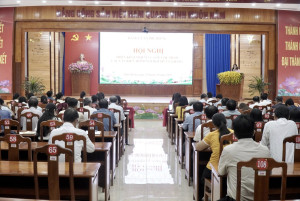 ĐẢNG ỦY XÃ PHÚ RIỀNG TRIỂN KHAI NHIỆM VỤ LẤY Ý KIẾN GÓP Ý DỰ THẢO CÁC VĂN KIỆN TRÌNH ĐẠI HỘI XIV CỦA ĐẢNG