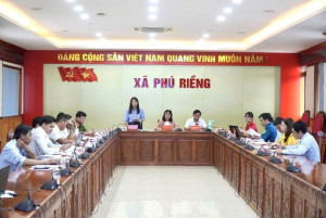 XÃ PHÚ RIỀNG HỌP BAN CHỈ ĐẠO VỀ ĐỘT PHÁ PHÁT TRIỂN KHOA HỌC, ĐỔI MỚI SÁNG TẠO VÀ CHUYỂN ĐỔI SỐ