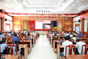 XÃ PHÚ RIỀNG THAM DỰ HỘI NGHỊ TOÀN QUỐC QUÁN TRIỆT, TRIỂN KHAI THỰC HIỆN NGHỊ QUYẾT SỐ 79 VÀ 80 CỦA BỘ CHÍNH TRỊ 