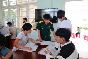 Xã Phú Riềng đã tổ chức đăng ký nghĩa vụ quân sự tuổi 17