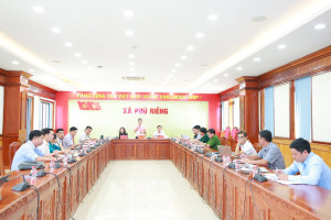 PHÚ RIỀNG HỌP BAN CHỈ ĐẠO ĐỘT PHÁ PHÁT TRIỂN KHOA HỌC, CÔNG NGHỆ, ĐỔI MỚI SÁNG TẠO VÀ CHUYỂN ĐỔI SỐ